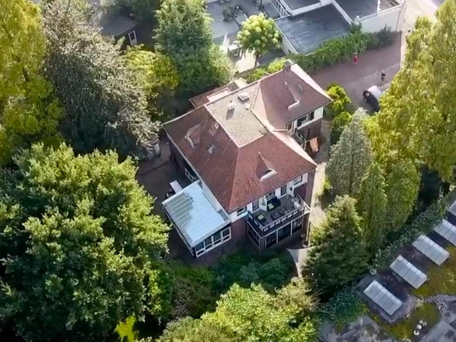 De Eikhof 3*